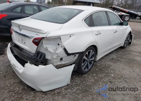 2017 Nissan Altima 2.5 Sr z USA, uszkodzony, nr VIN 1N4AL3AP3HC262166